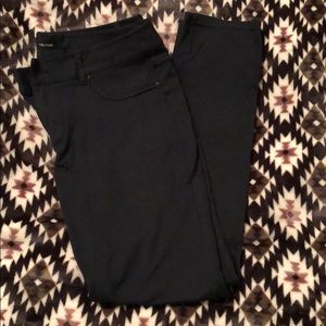Maurice’s stretch work pant